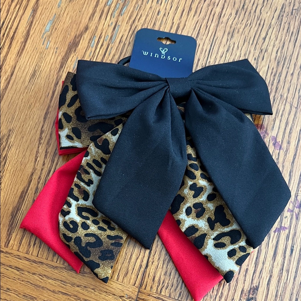 Windsor Black, Red and Leopard Hair Bows - Brand New